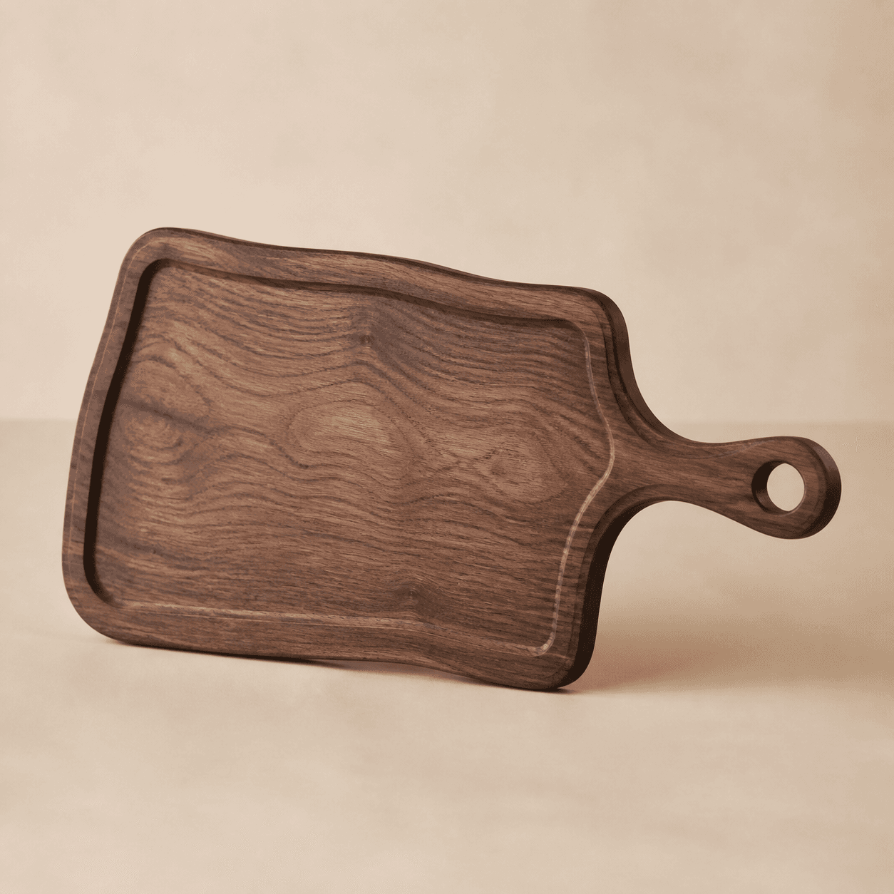 Сервировочная доска «Ореховый срез» — 40×25 см