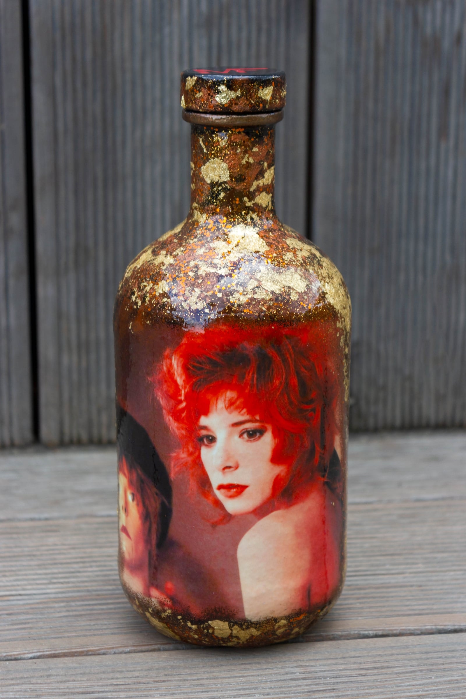 Бутылка стеклянная Милен Фармер, Mylène Farmer